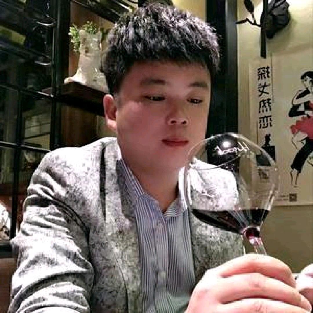 鹿角湾(奶茶酒馆)官方号