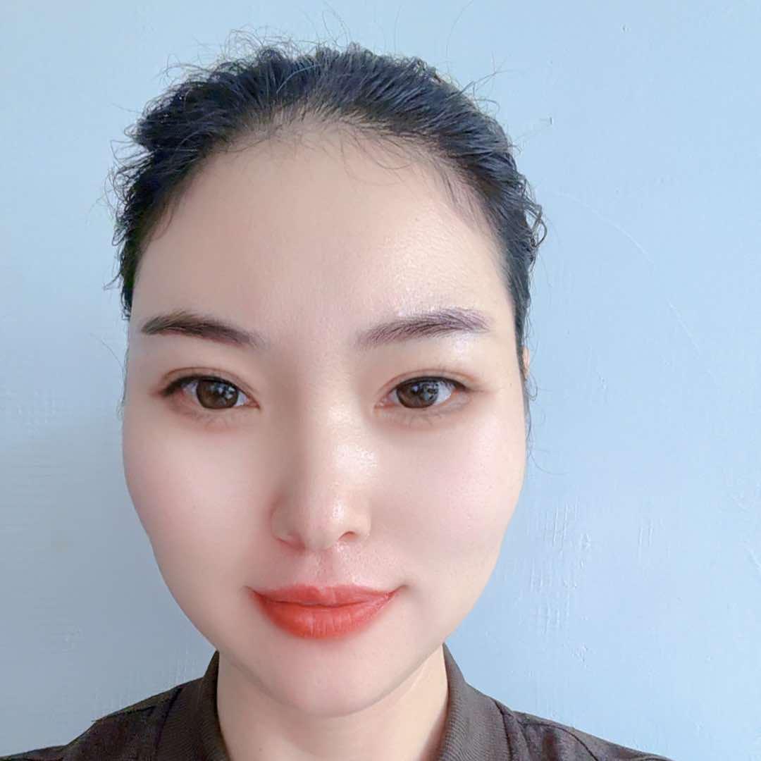 初颜美容店赵姐