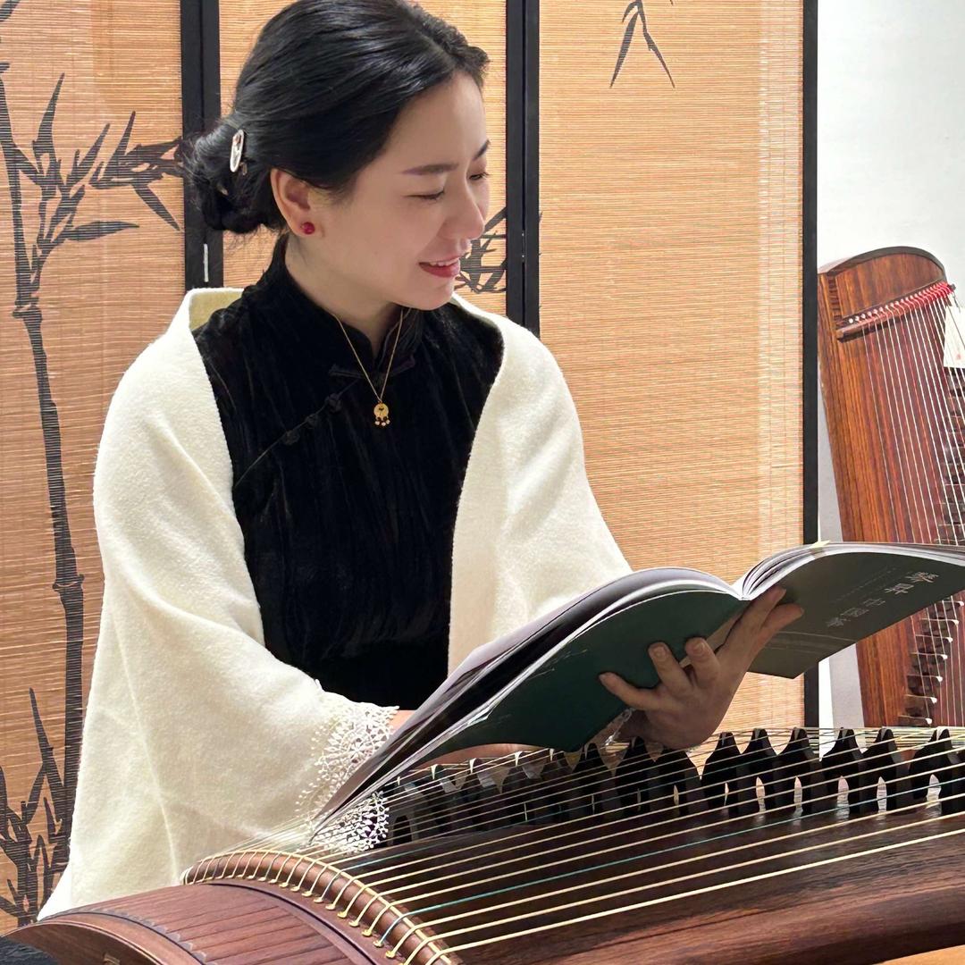 凤凰弦古筝