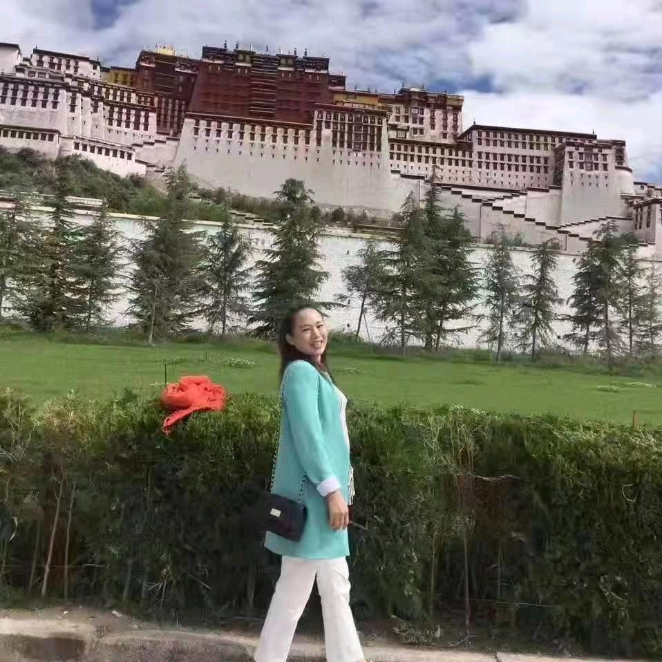 若尔盖三宝汤锅郭姐