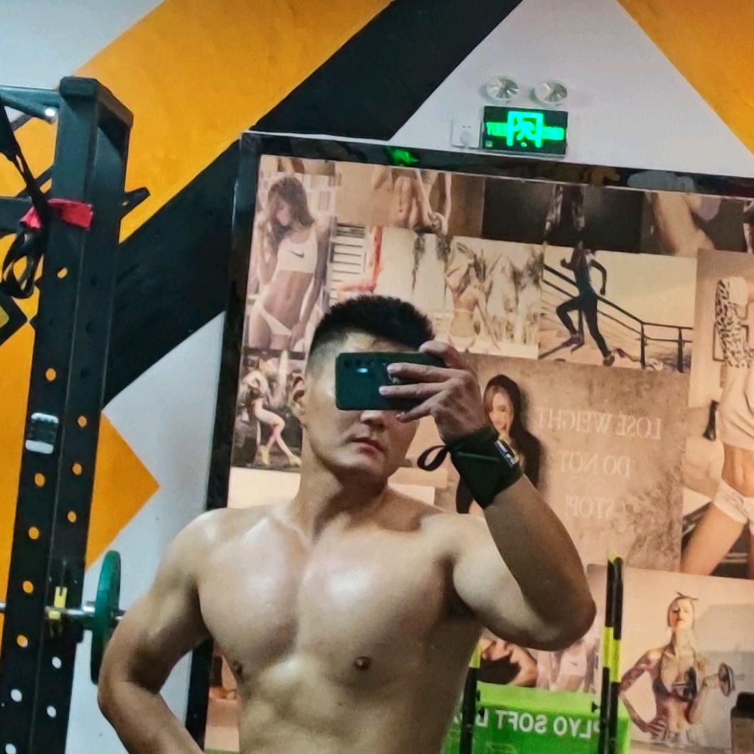 热炼健身工作室(皇家花园店)官方号