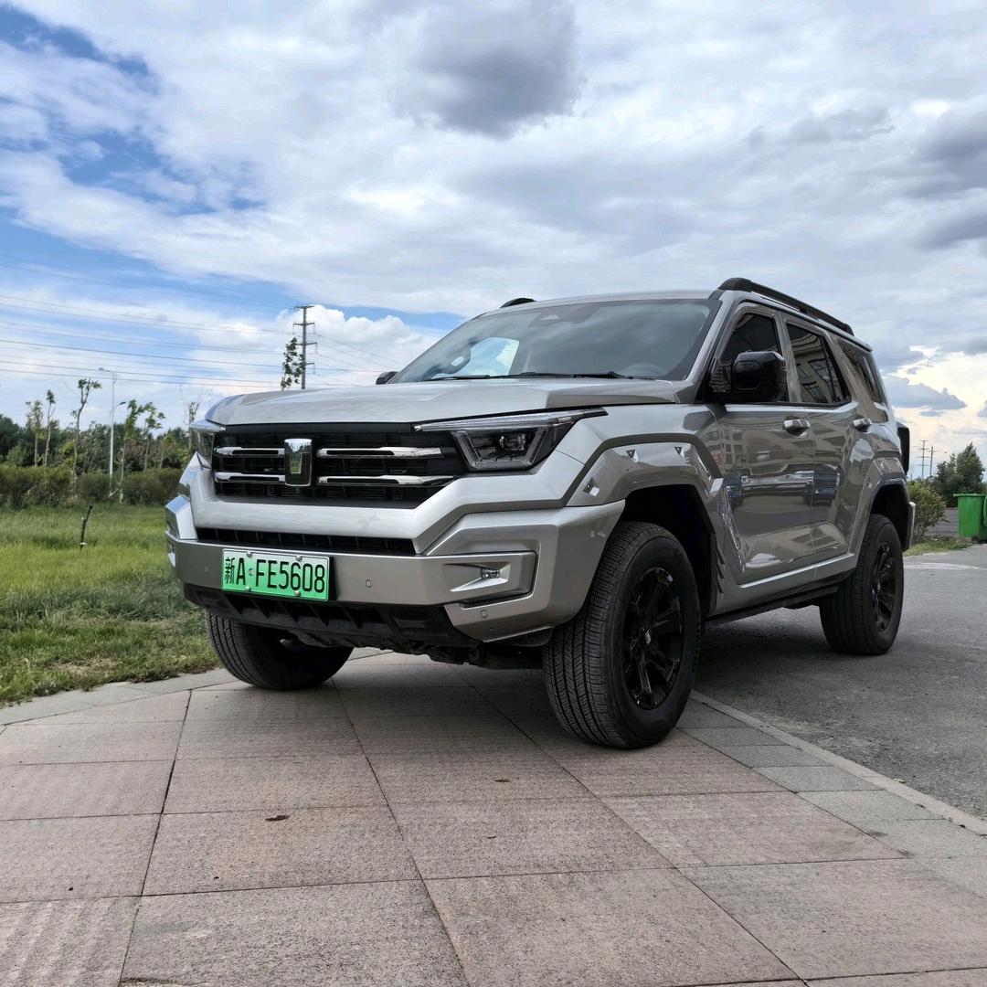 新疆任君行汽车旅游租赁有限公司