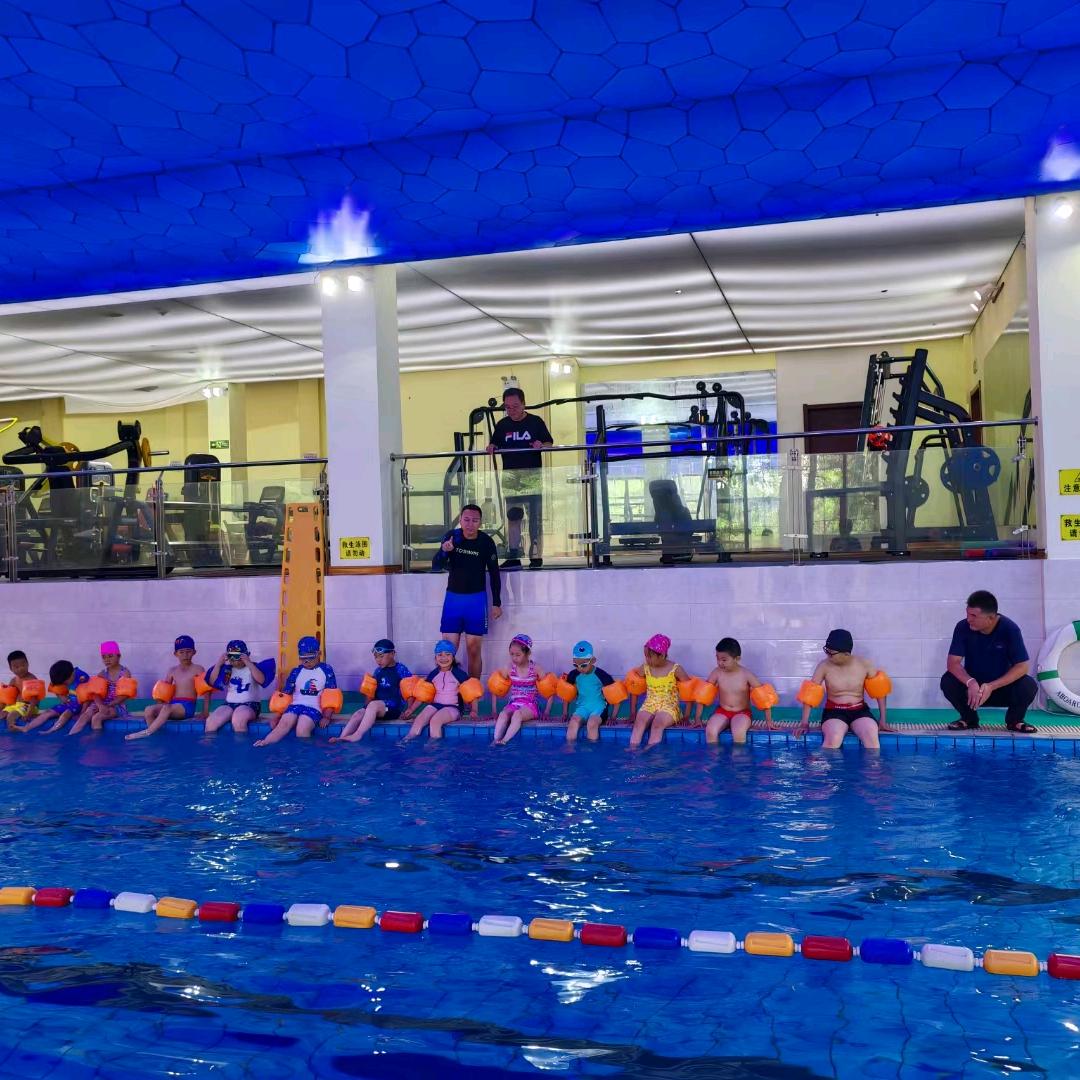 卡纳圣菲健身游泳中心官方号