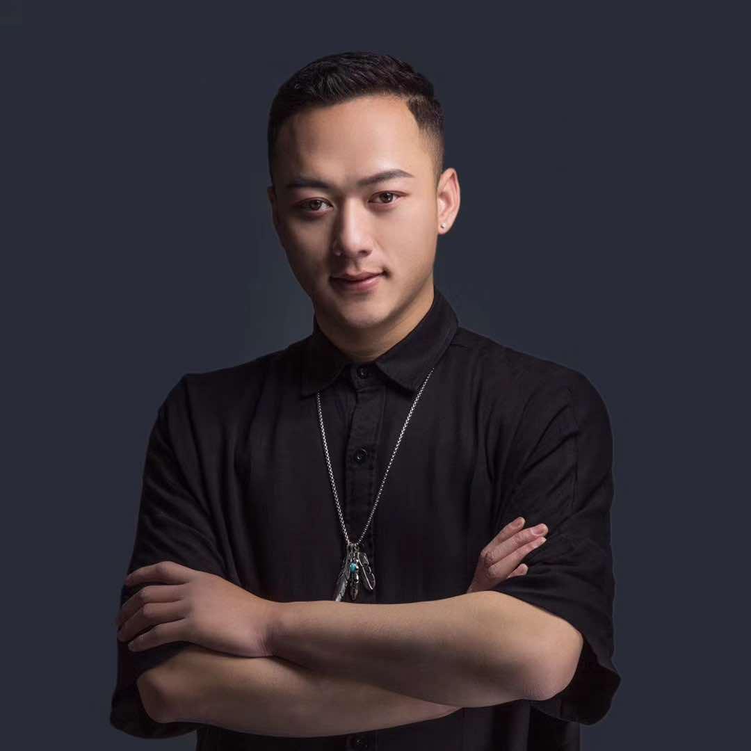 YL Yeller Salon 凯文