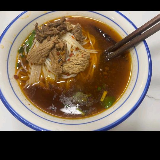 洪亮米粉店