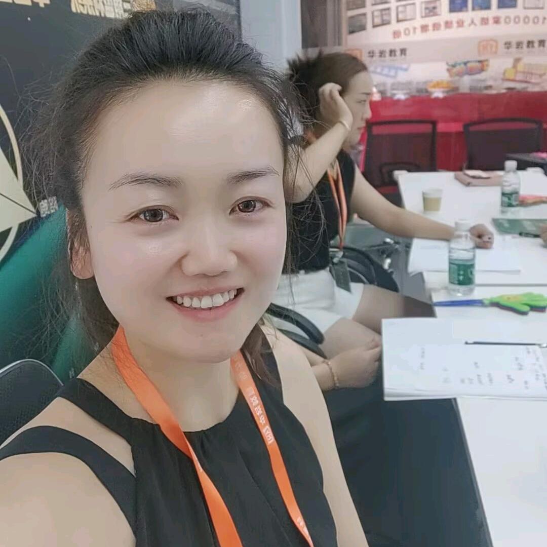 爱阁家纺窗帘店（解放门店）