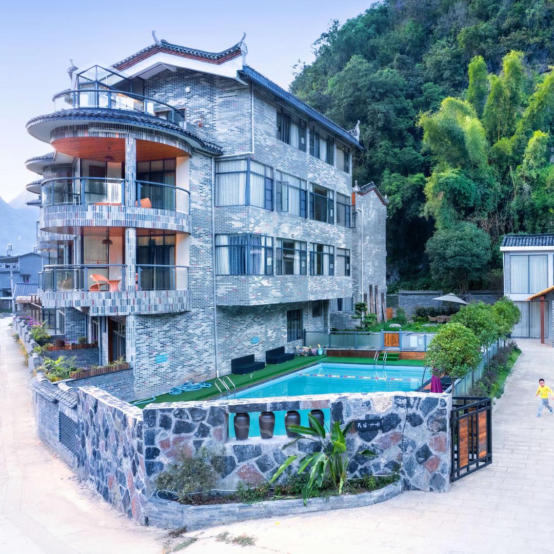 阳朔县青山远黛酒店管理有限公司