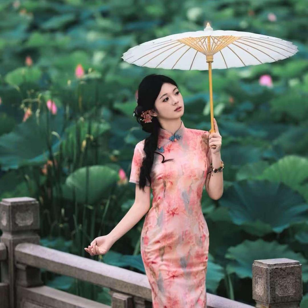 济天青色汉服体验馆创始号