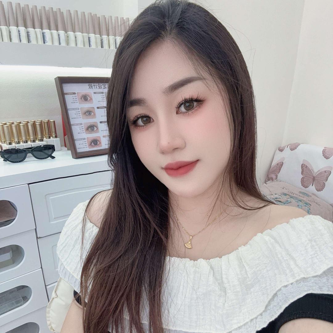 隆林 ｜柒悦美甲美睫