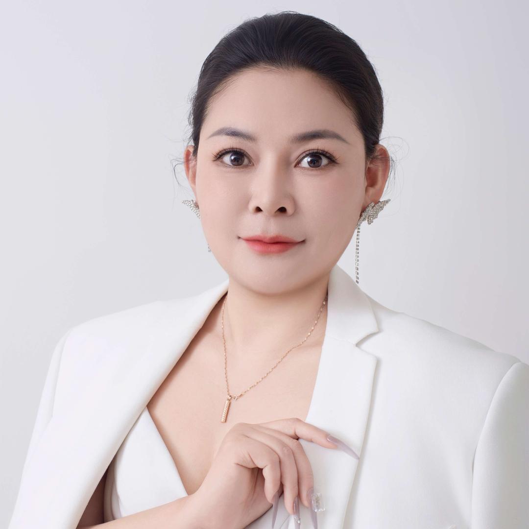 许昌颂美眉形设计凯丽·恋姿魅