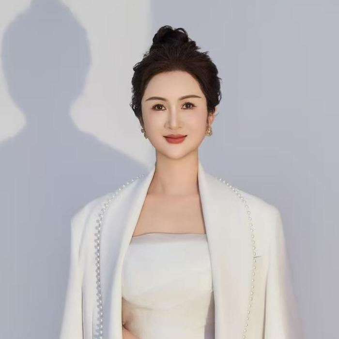 尉氏高欣美容美体—霞姐