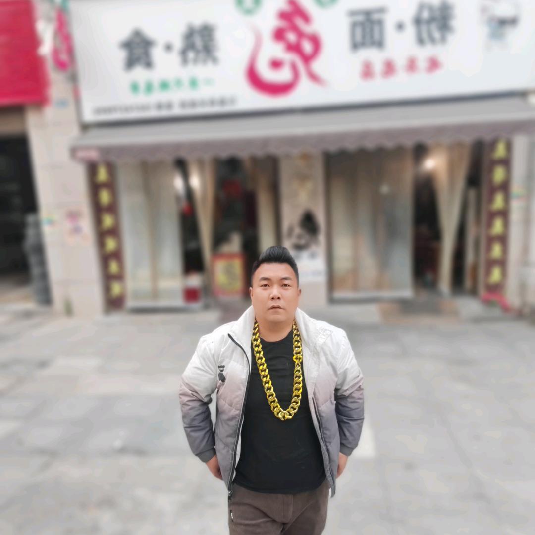 富流油的兔老板…乡里兔粉面.熟食