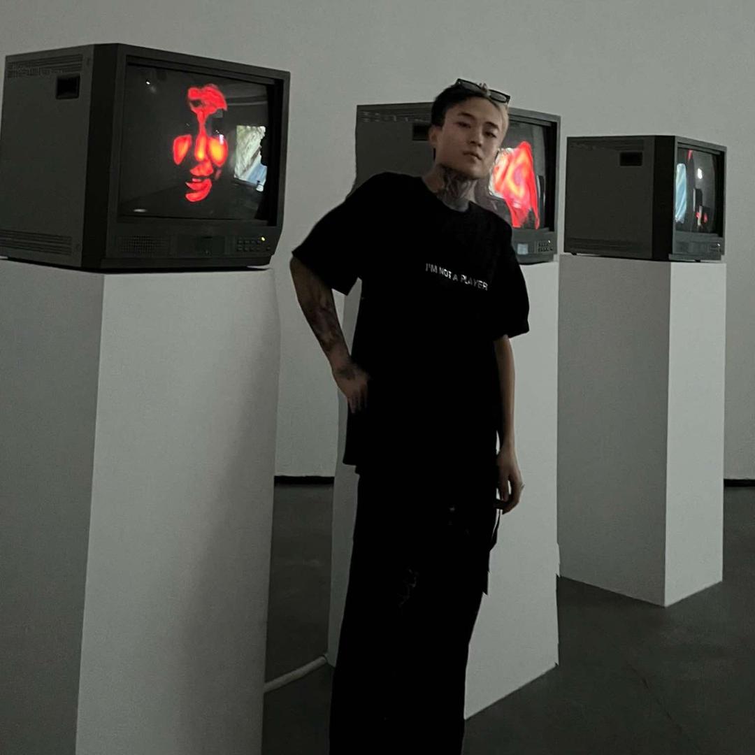 刘默_平行时空美发艺术造型