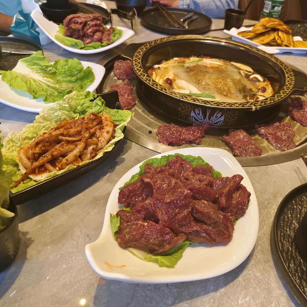 海螺沟霸王牦牛肉主题餐厅