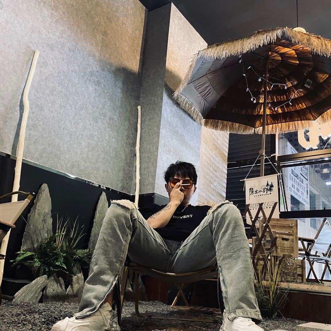 男发阿鑫（贵阳遵义都有店）