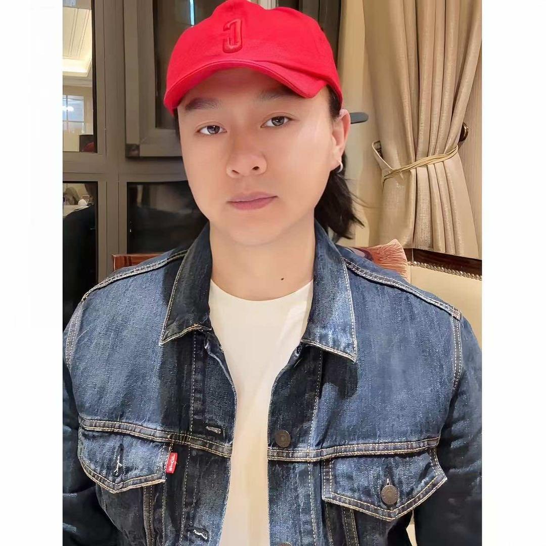 郑州乐来悦美 烫发