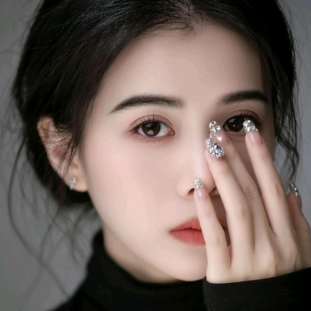 眉睫绣美学工坊·恋姿魅