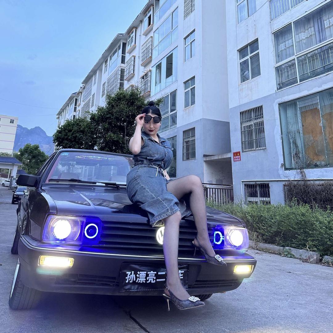 永善孙漂亮二手车