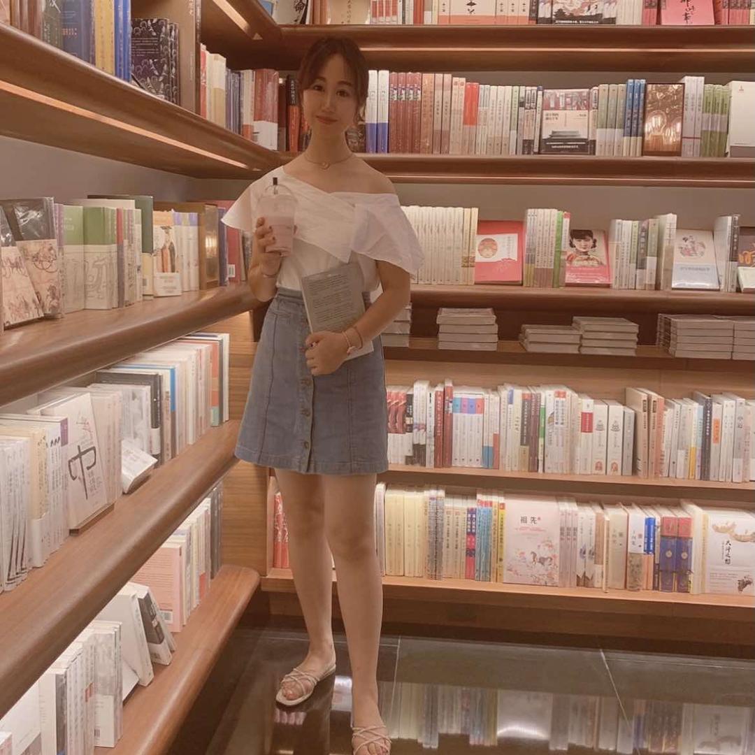 @王嘉