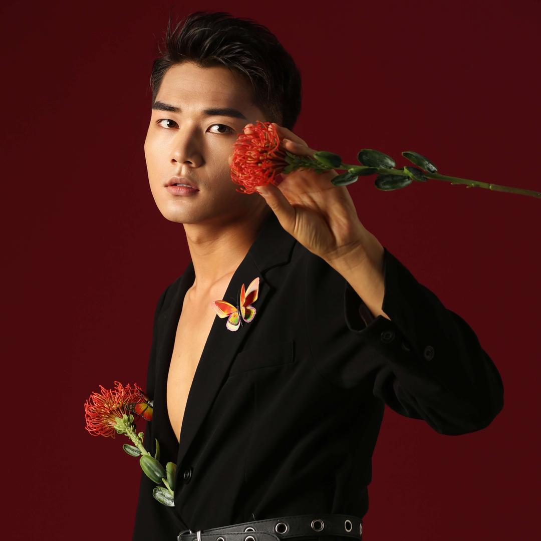 艾森丽人明星造型福利号(怀特店)