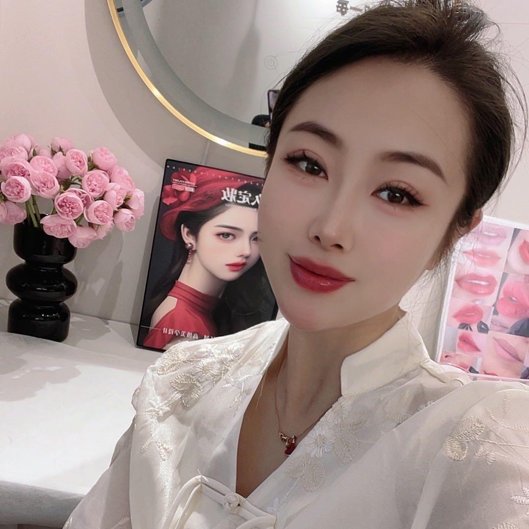 奕美奕塑