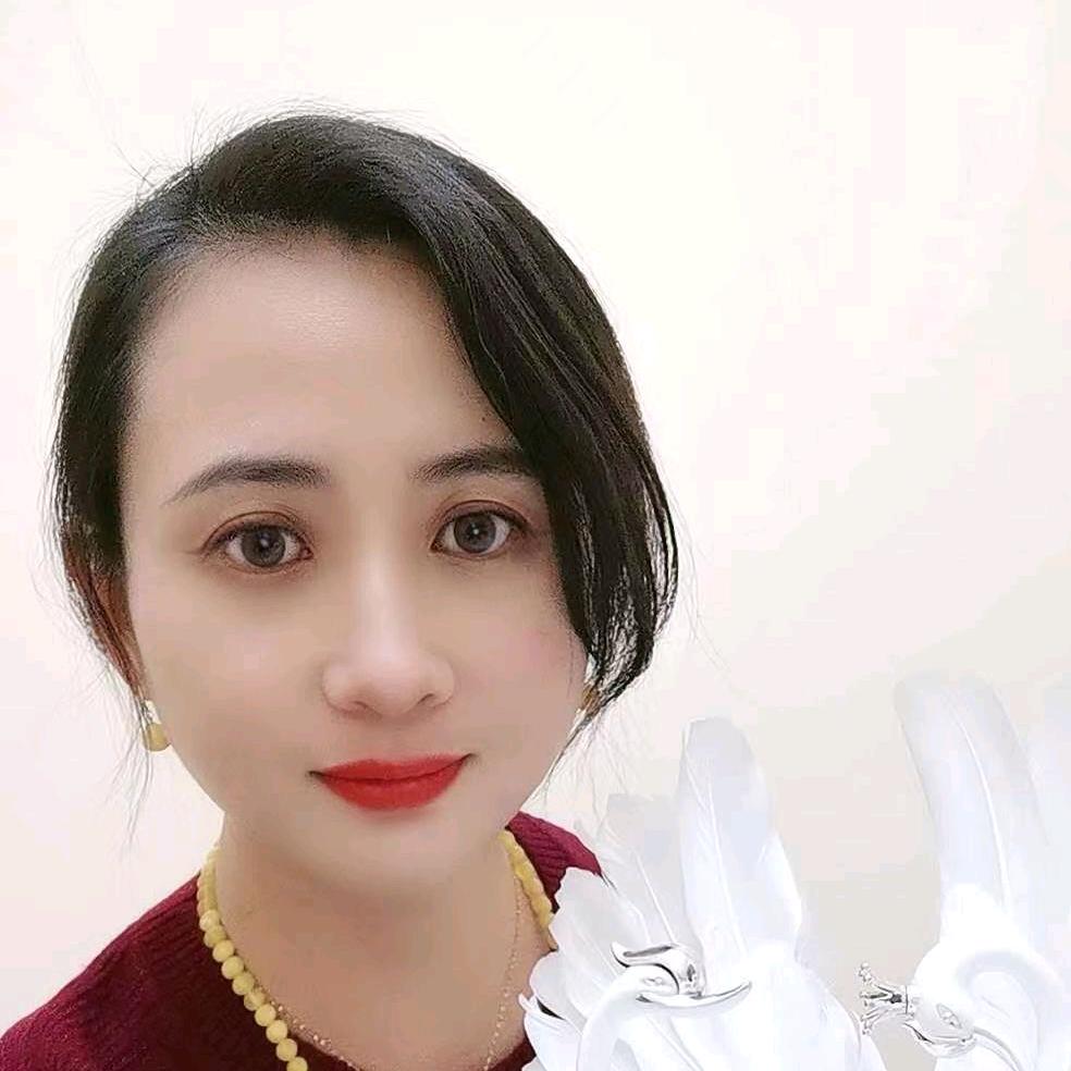 鸿超珠宝首饰实体店