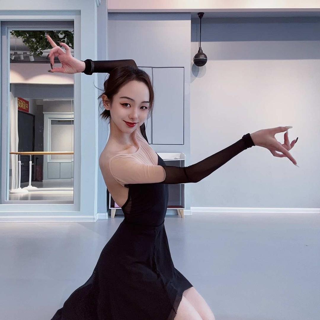 肆意舞舞蹈工作室