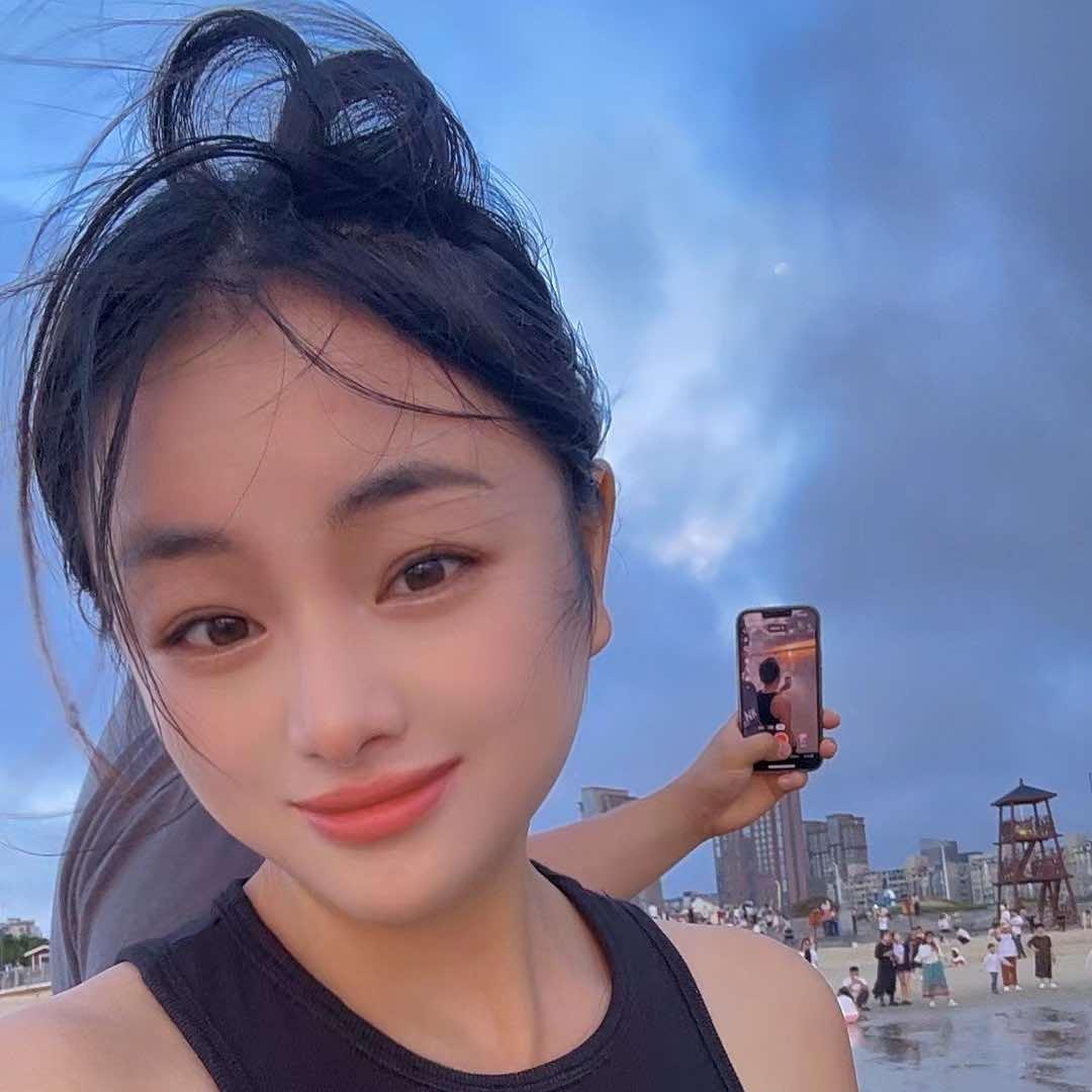 草莓麻麻