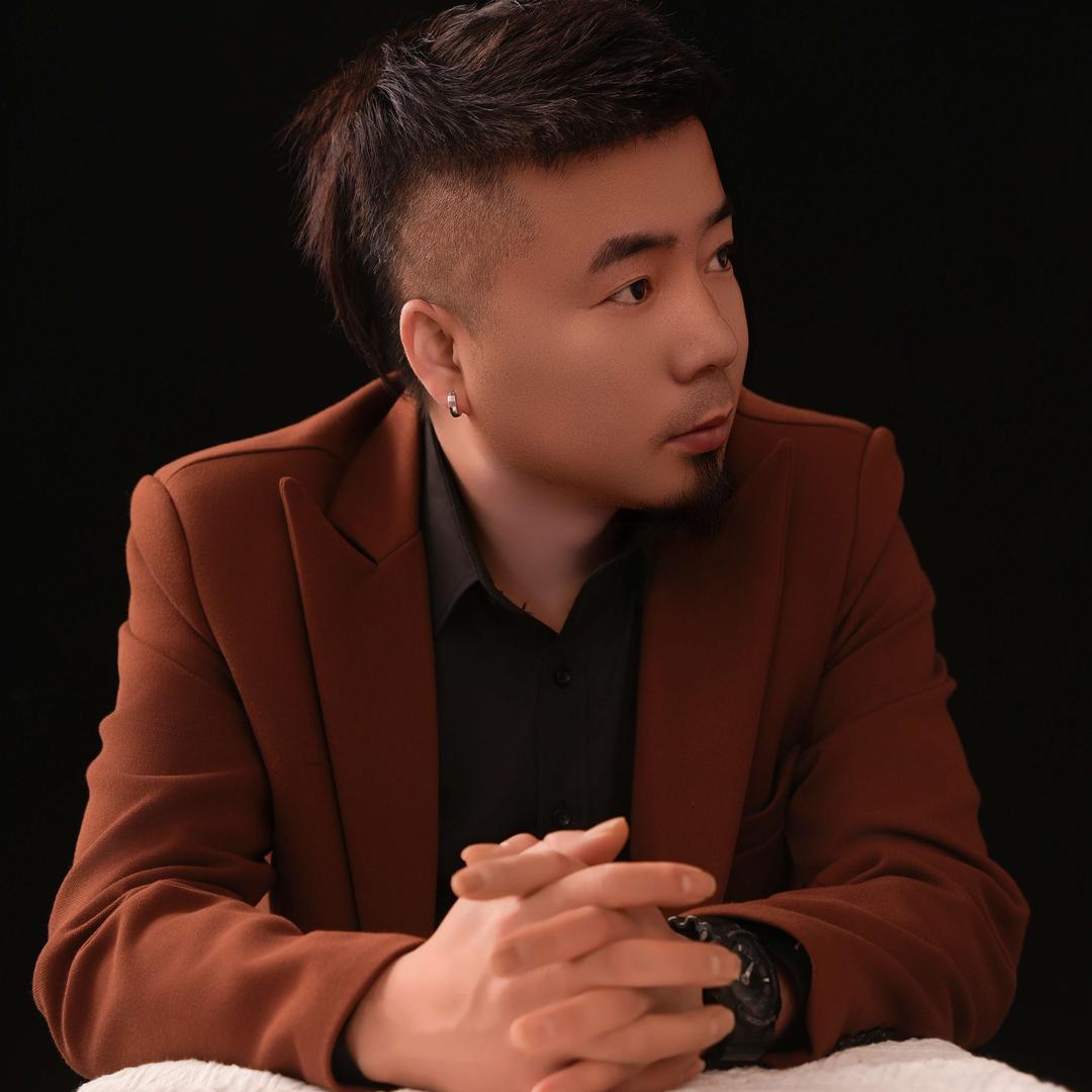 礼泉县紫萱小周烫发专家