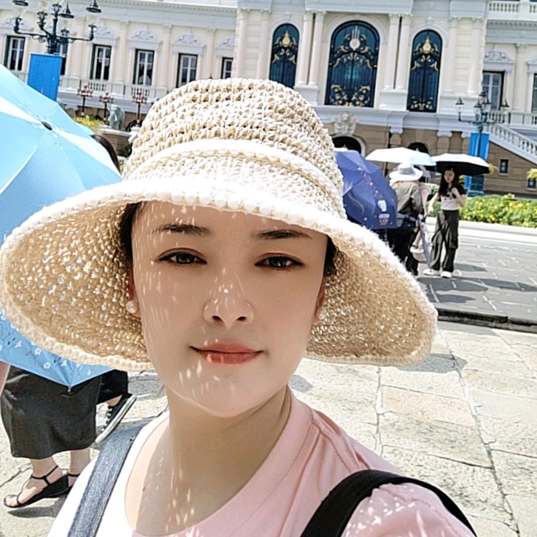 娜总在花官做养生