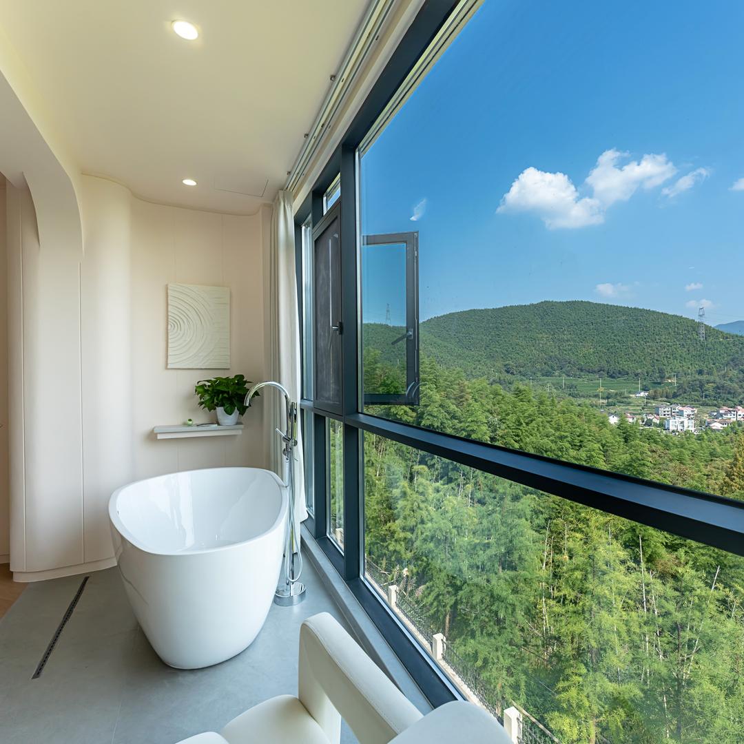 云上草原·云夕轻奢度假公寓