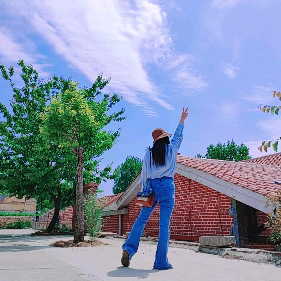 曲中周皮肤管理中心（圣姿薇家乐城店）