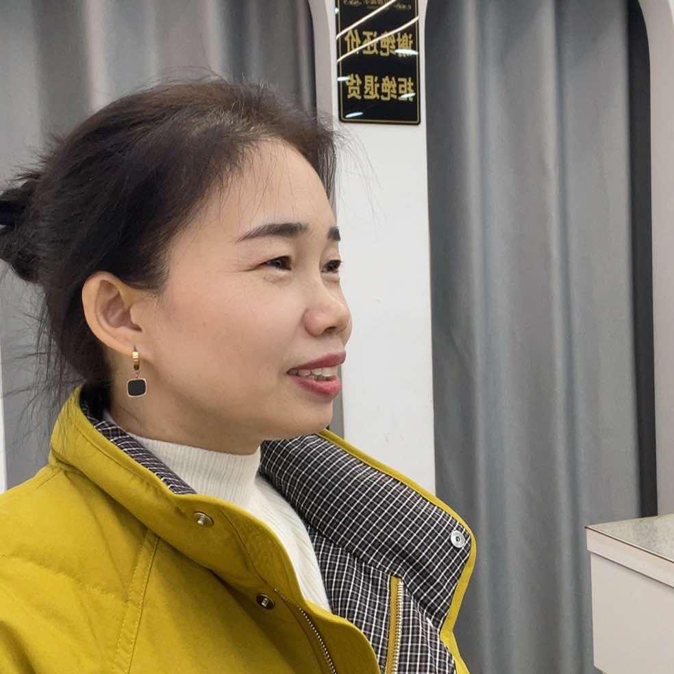 霞姐 礼县俏女人女装