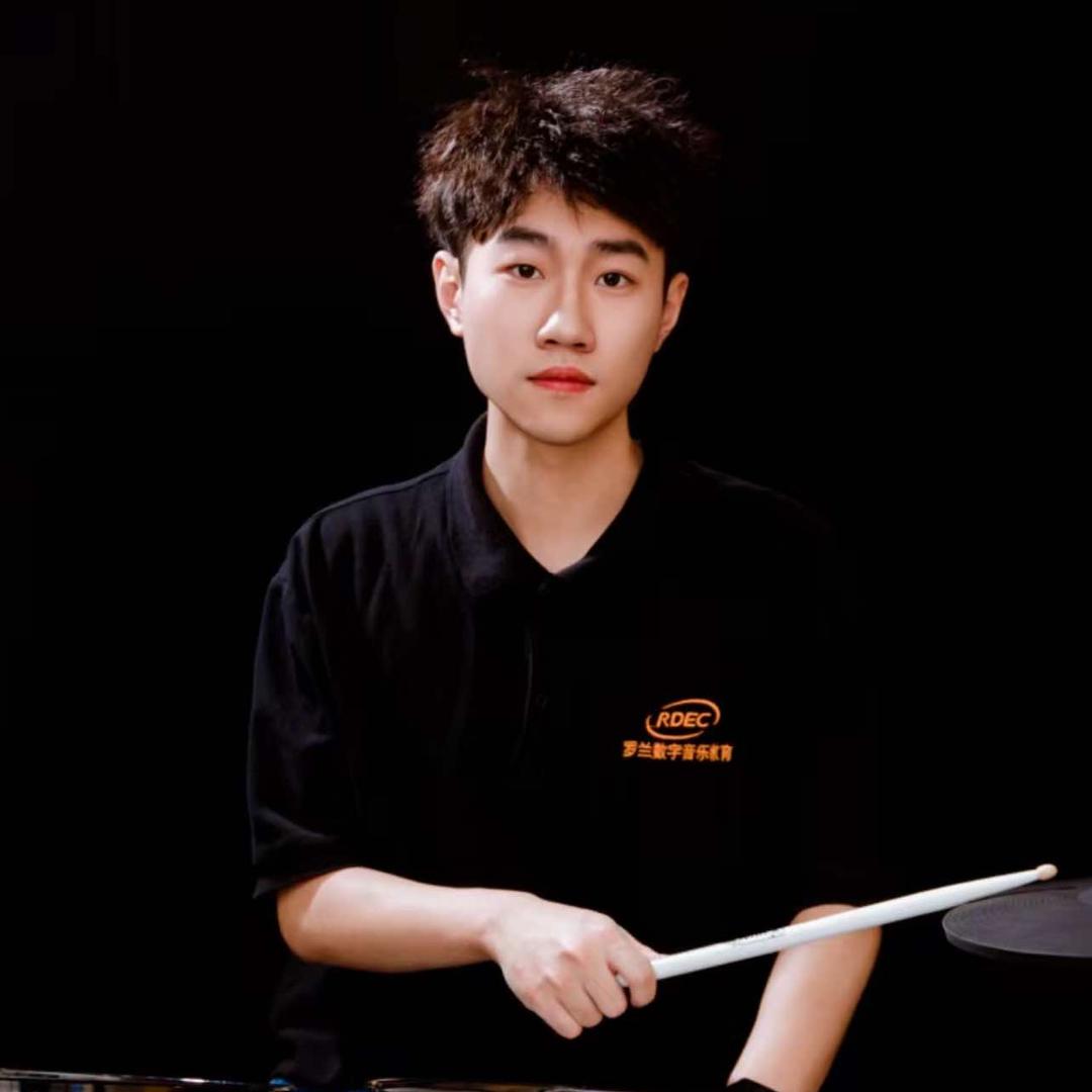 架子鼓田老师 | 罗兰音乐
