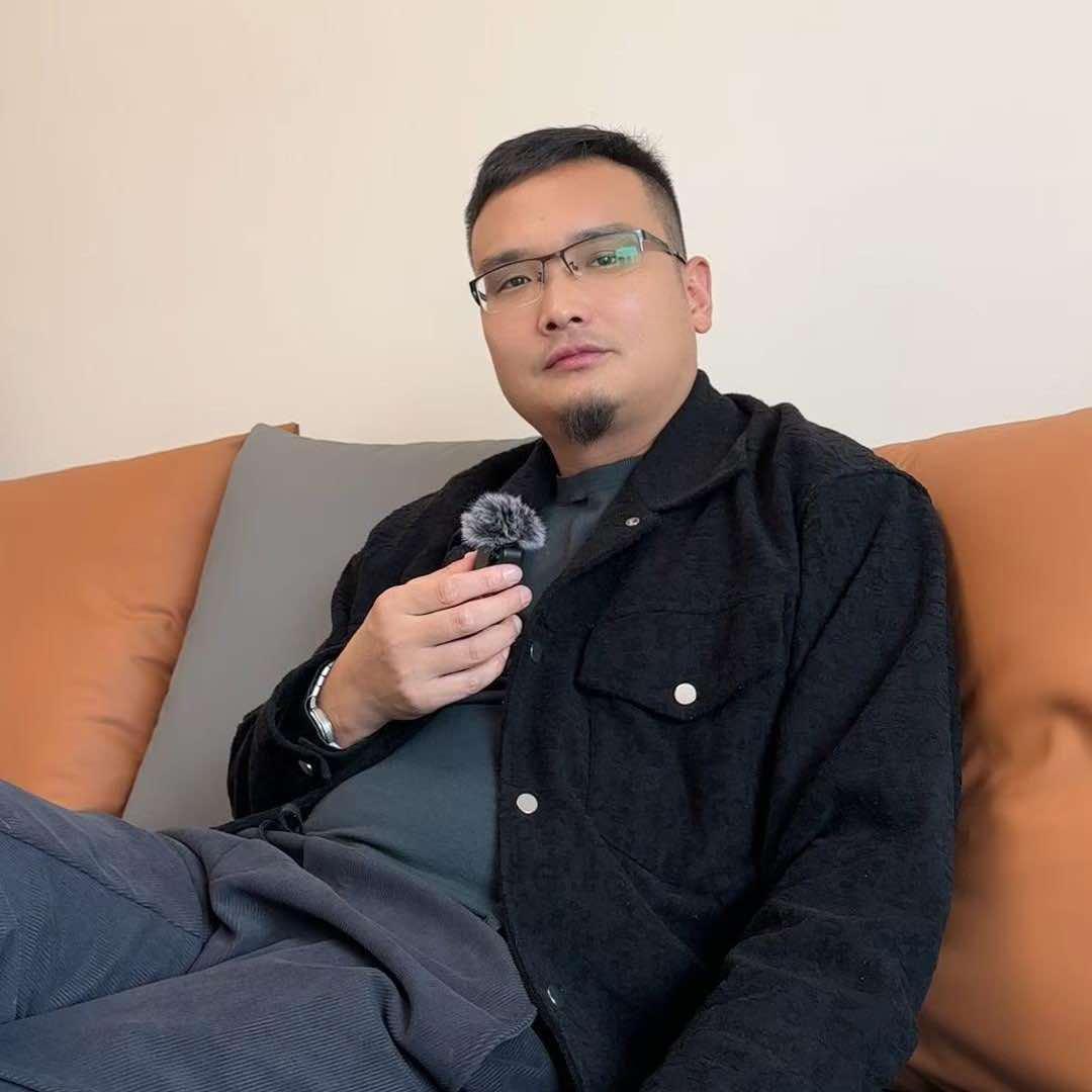 成都装修-罗先生