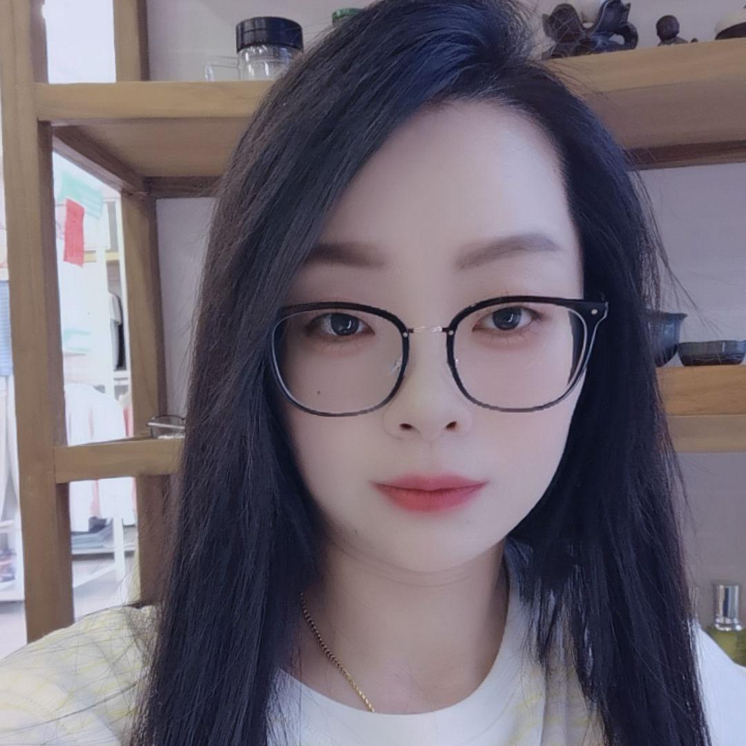 京山欢乐全家人玲姐