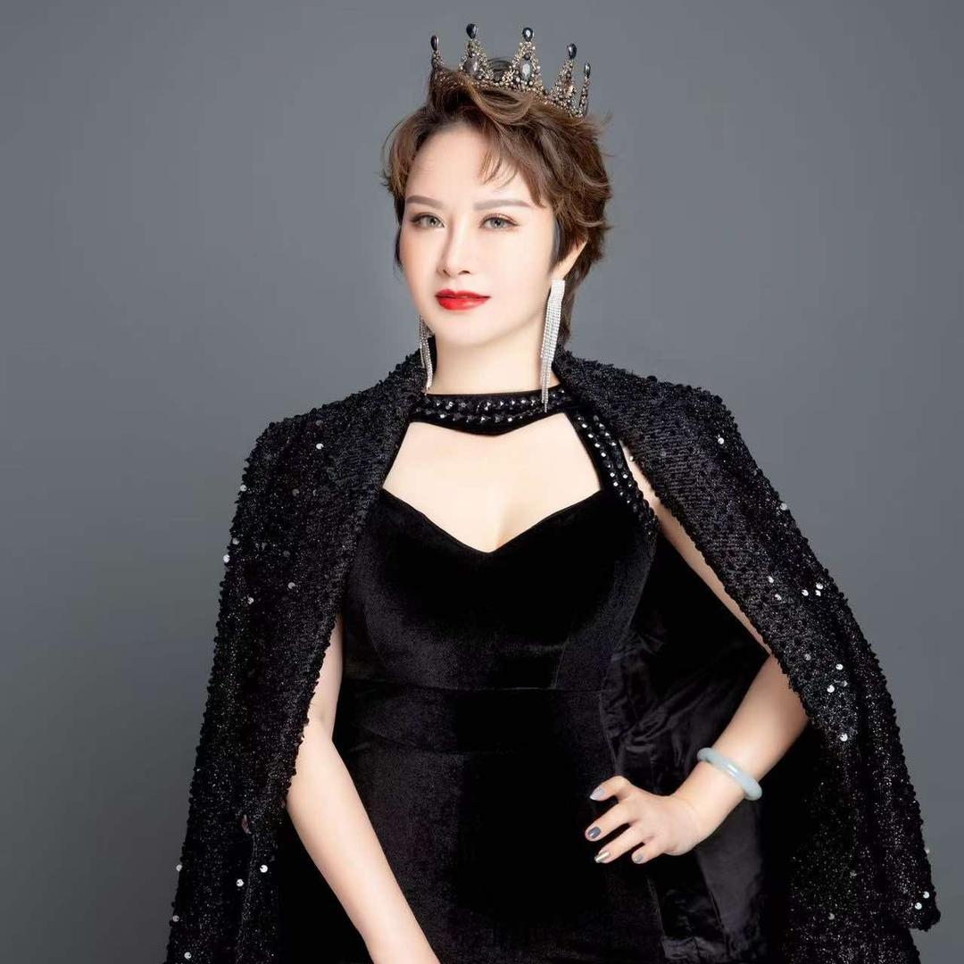 大理靠脸吃饭的红姐