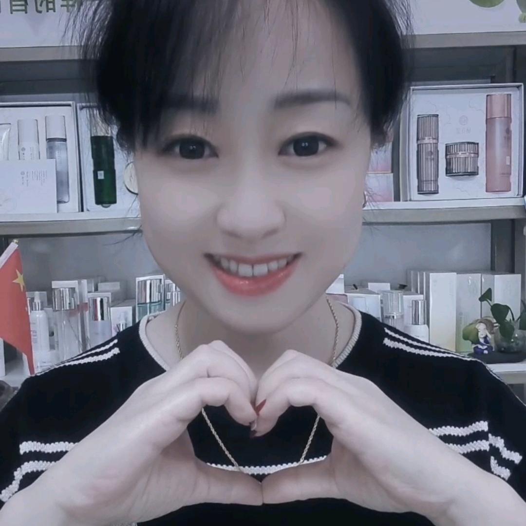 轻素栖花里个护美妆(万象城店)官方号