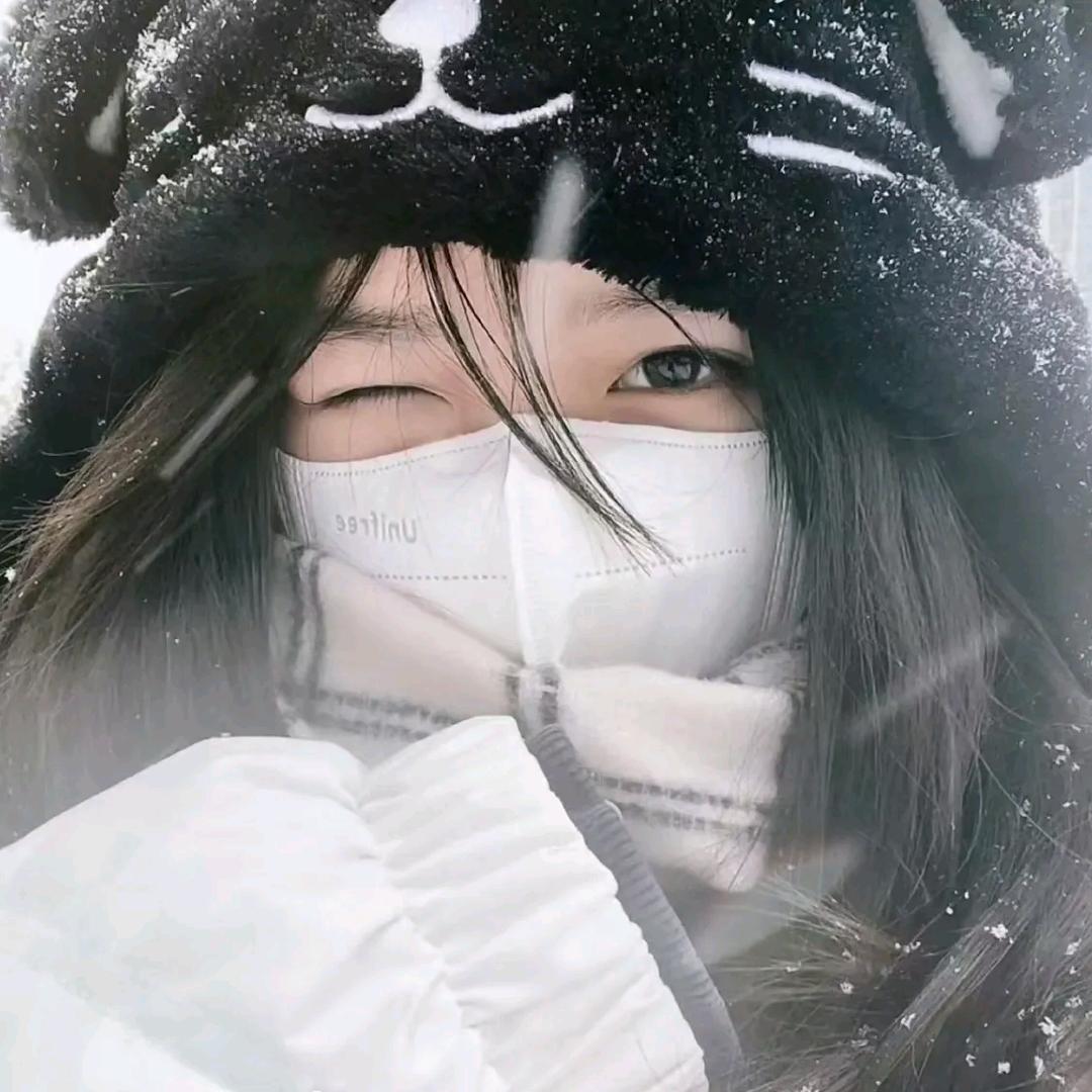 旭日美发 烫染拉直优惠中