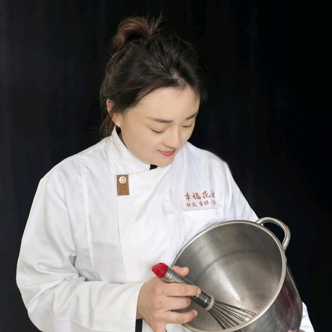 幸福花甜小姐姐