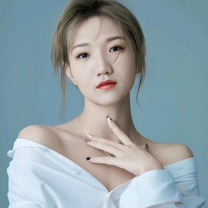 我是静静吖♪