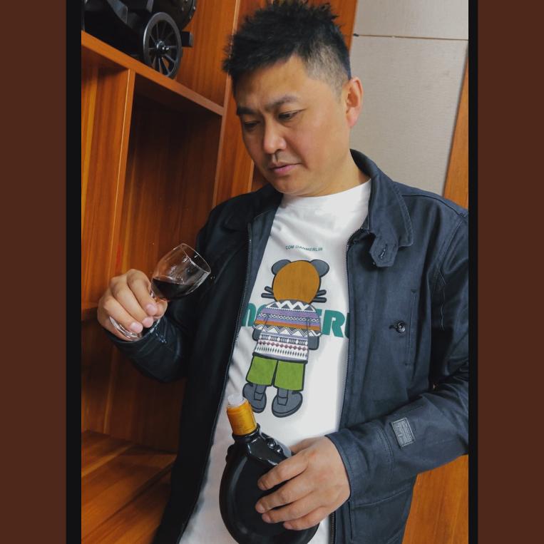 鸡西傅酒香葱花饼砂锅居