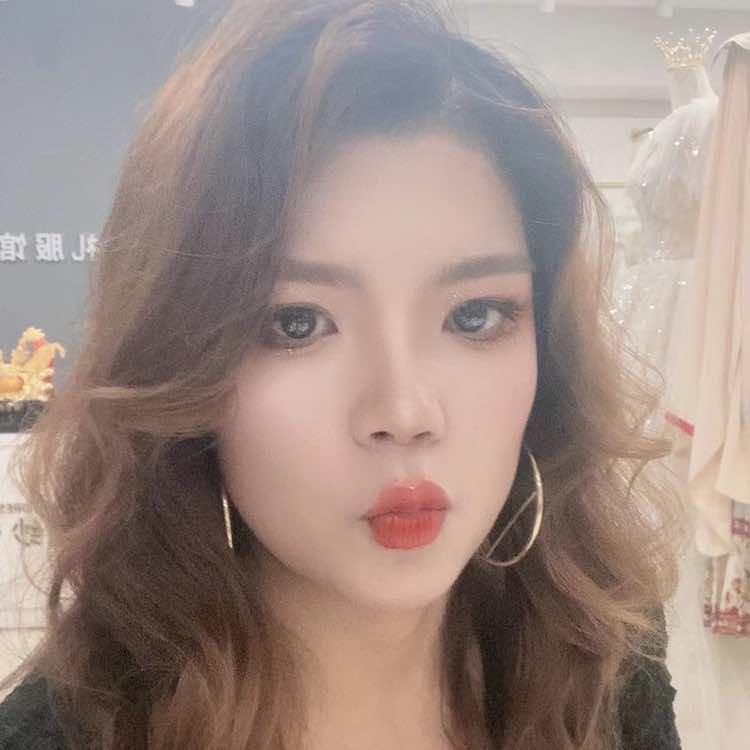 娜娜尚阁婚纱礼服馆