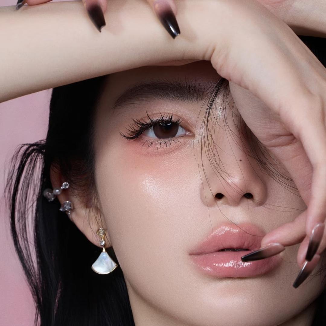 漾颜-丹妮 精致美学