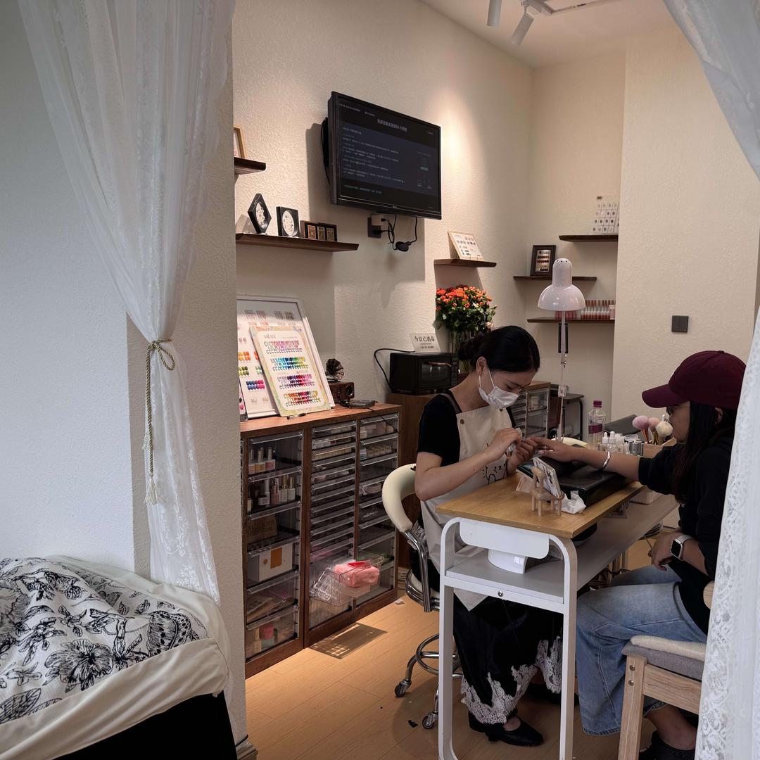 优米美甲美睫官方号