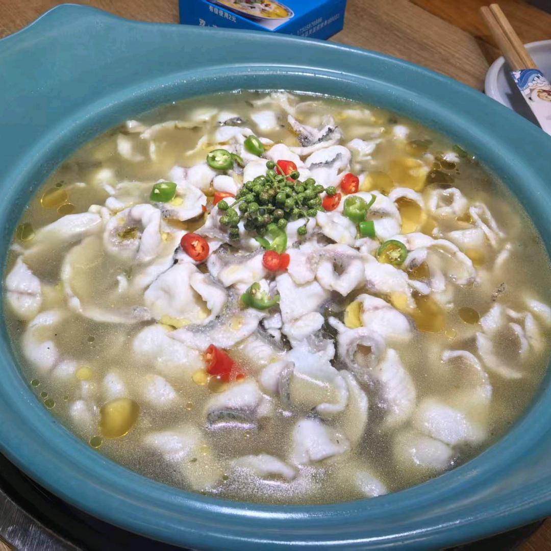 仟洲百岁我家酸菜鱼官方号