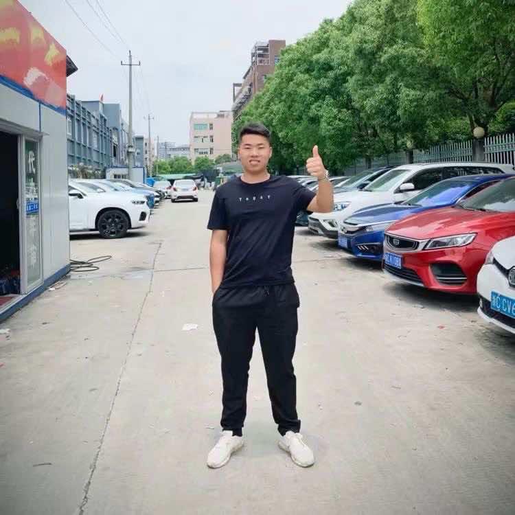 温州吴彡岁二手车