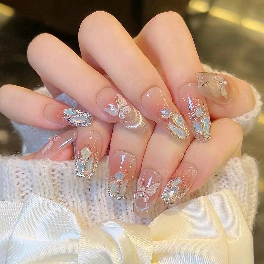 芷间（美甲美睫）官方号