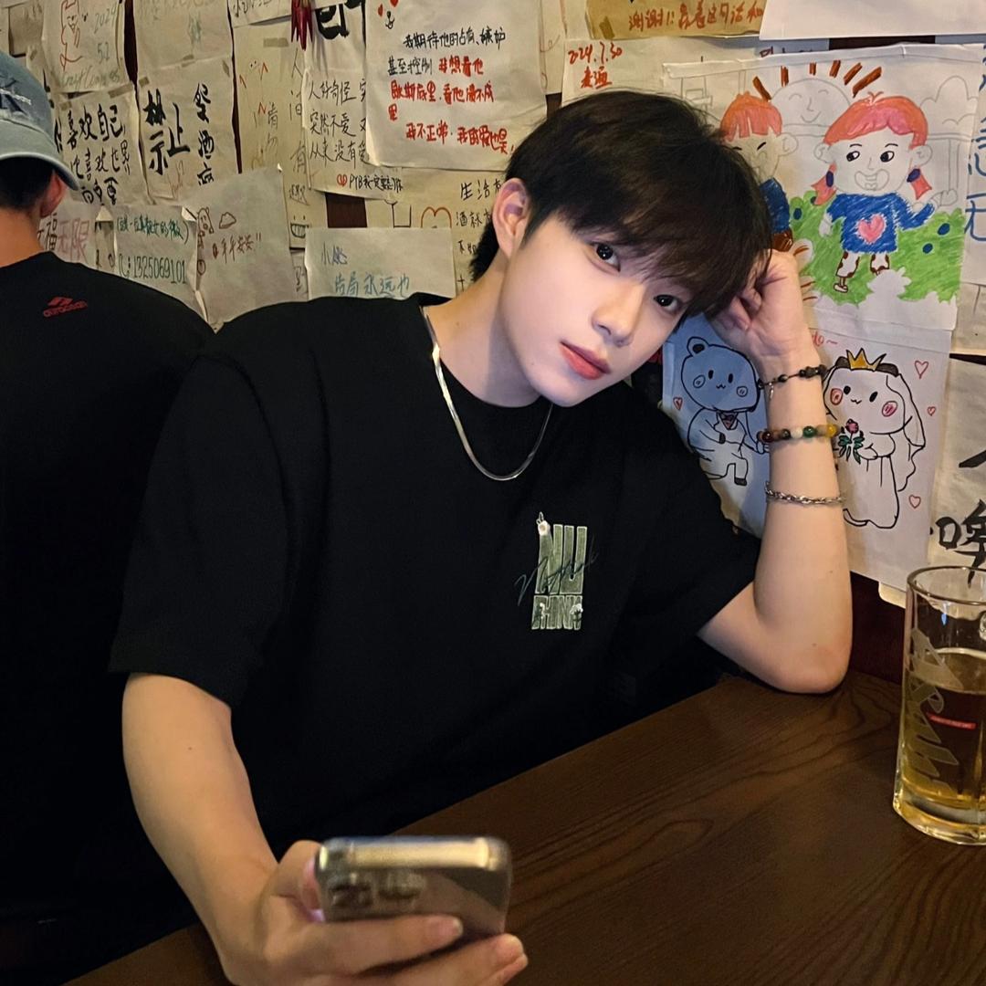 石家庄男生发型定制设计  oimg