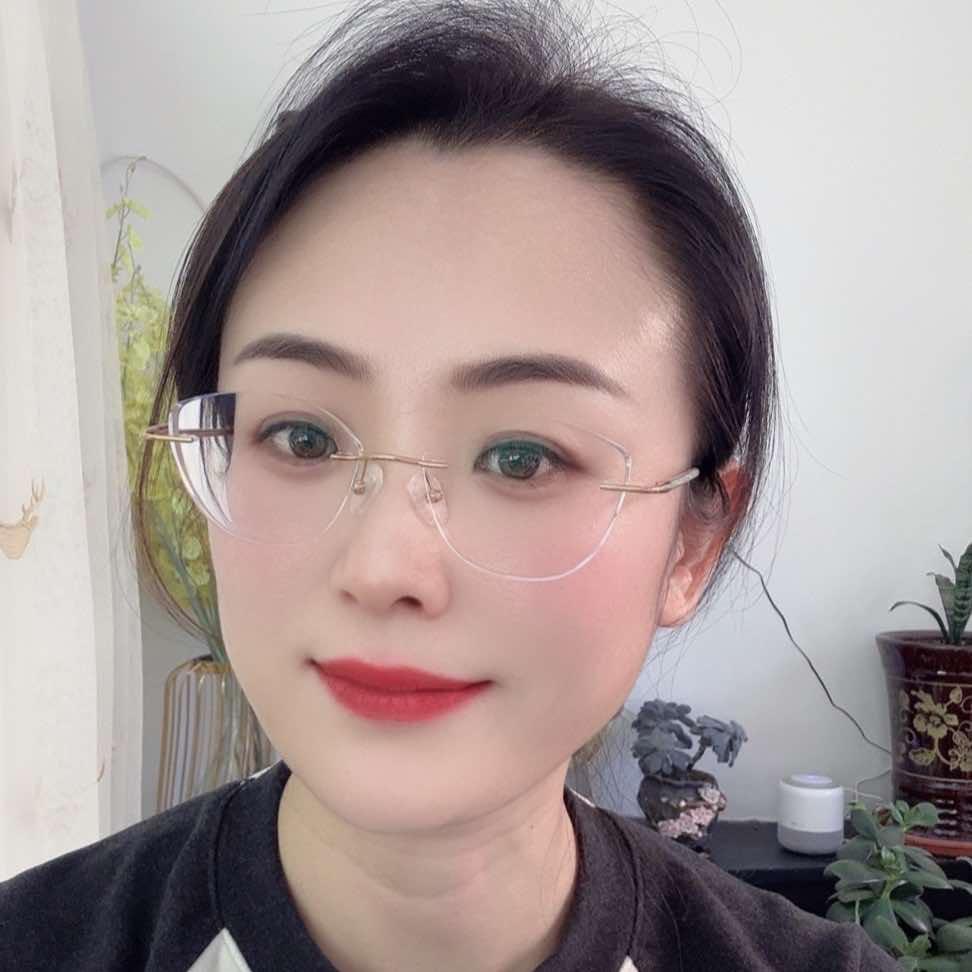 精益眼镜(育才店)官方号